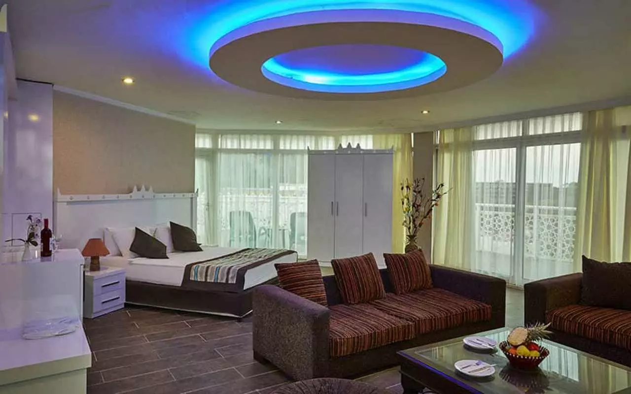 ROYALTOWER_SHABAVIZ (33).jpg